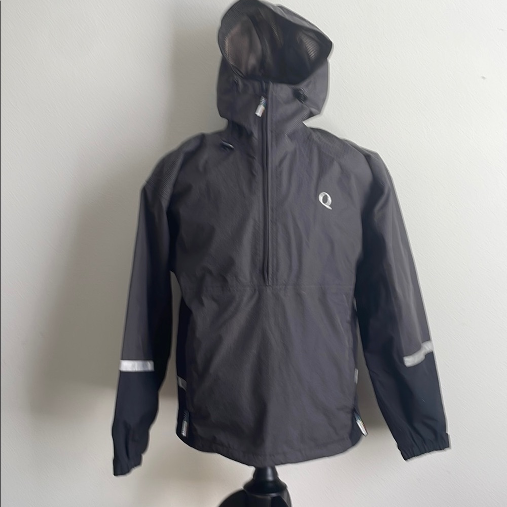 Illuminite Men's Black Jacket Size Small